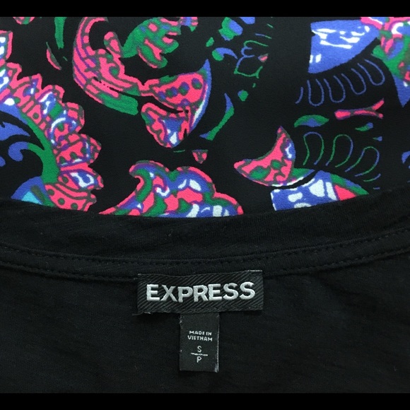 SOLD Express Floral Paisley Black Shirt V-Neck - Picture 3 of 4